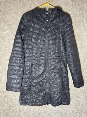 The North Face Women's Quilted Hooded Puffer Coat - Black